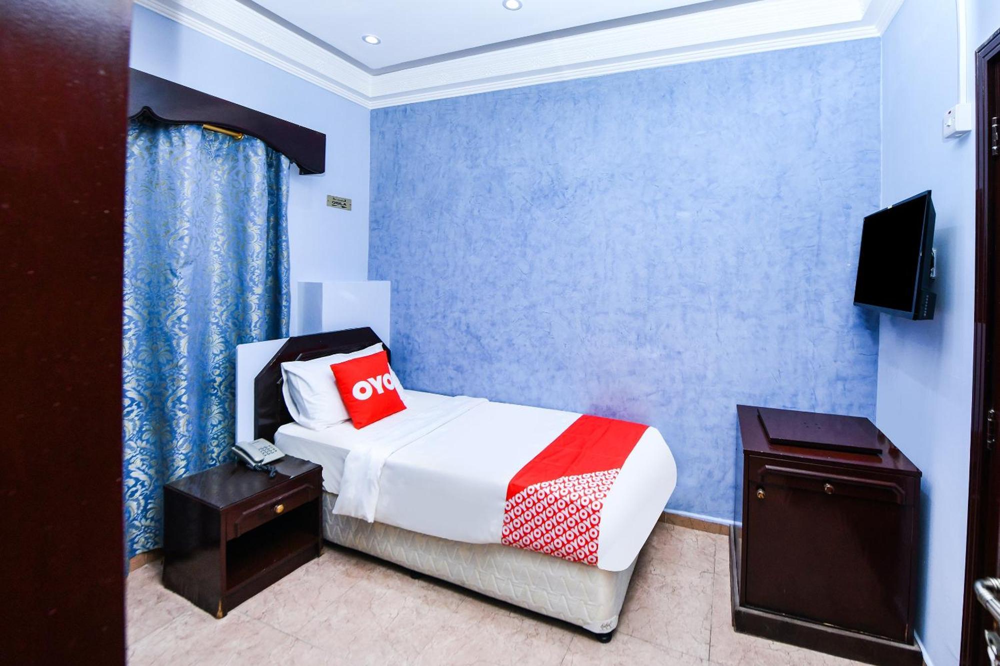 Oyo 137 Marina Hotel มัสกัต ภายนอก รูปภาพ