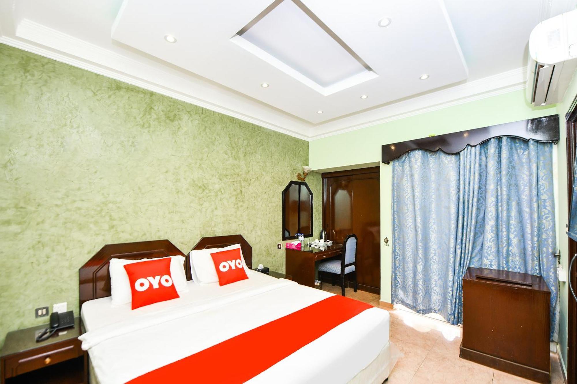 Oyo 137 Marina Hotel มัสกัต ภายนอก รูปภาพ