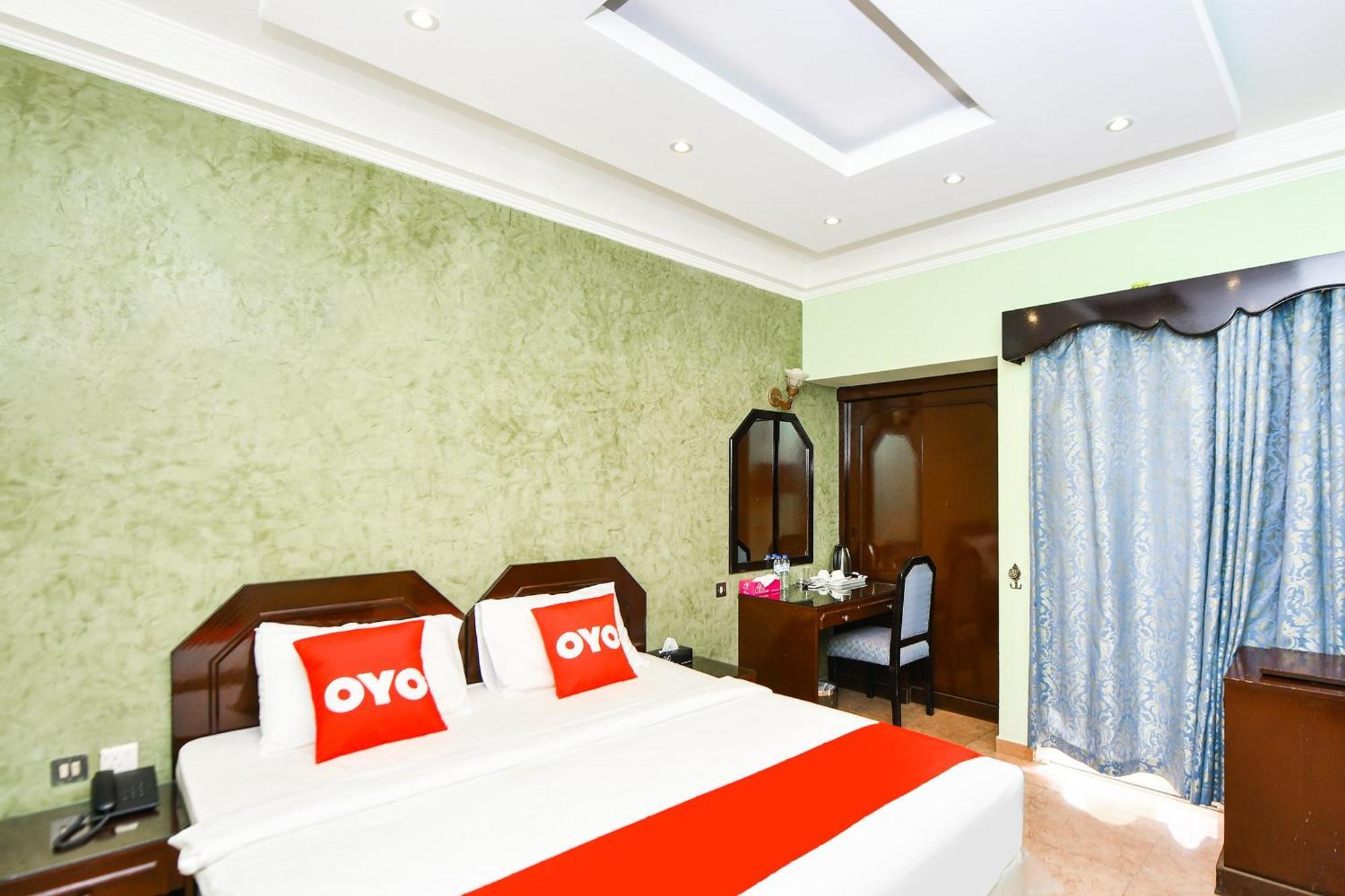 Oyo 137 Marina Hotel มัสกัต ภายนอก รูปภาพ